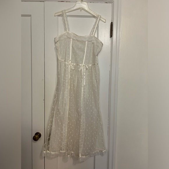 Vintage Gunne Sax 2 piece dress / lace slip and lace peignoir set - Picture 11 of 16